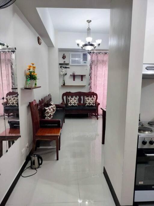 Cubao Manhattanheights U24B Td Apartment Manila Bagian luar foto